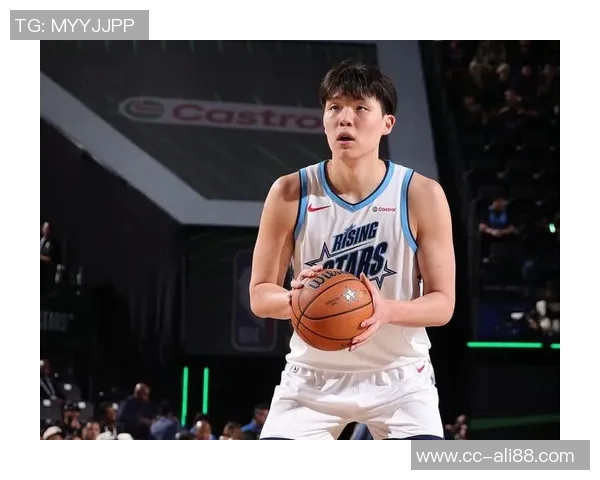 拓媒分析双塔战术失效罗威调离篮下杨瀚森篮板频遭抢夺